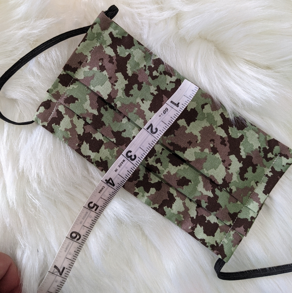 Two Face Masks - Camo - Picture 2 of 5